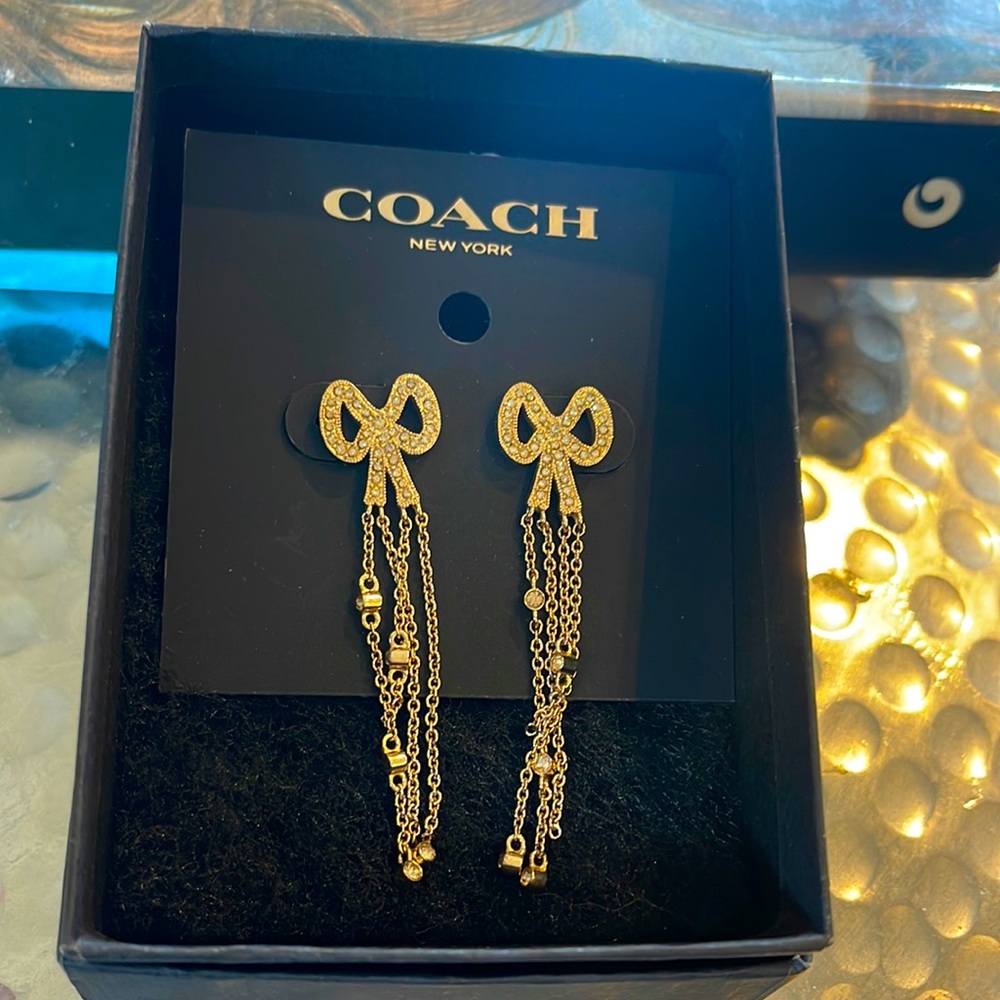 Coach Swarovski Crystals Chains Gold 
Pave Bow Earrings NWT